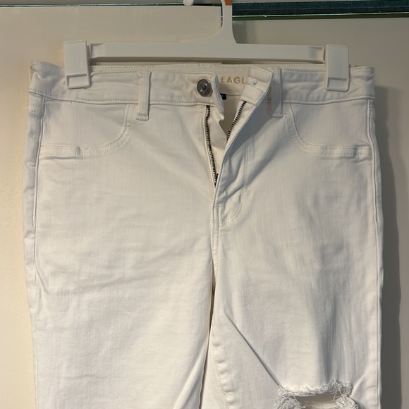 American Eagle white distressed denim jeans - Picture 2 of 7
